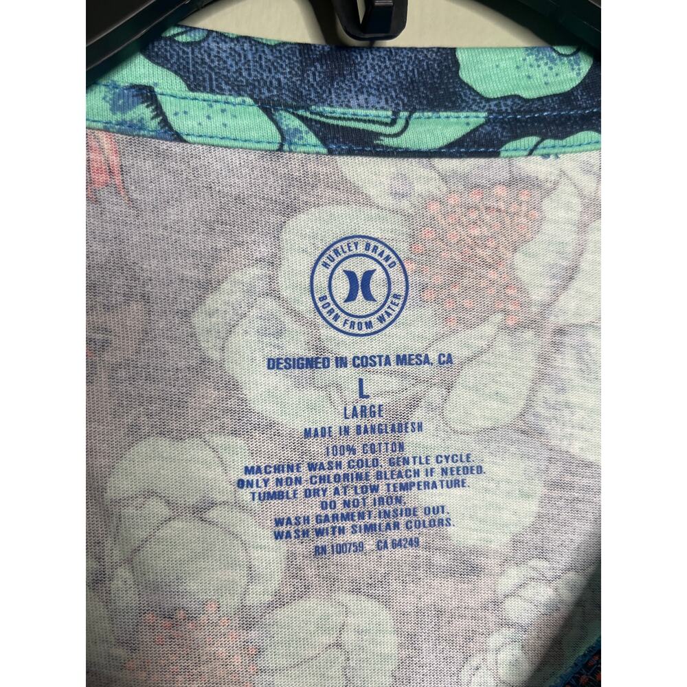 Hurley floral Mens Tshirt size Large - Picture 2 of 4